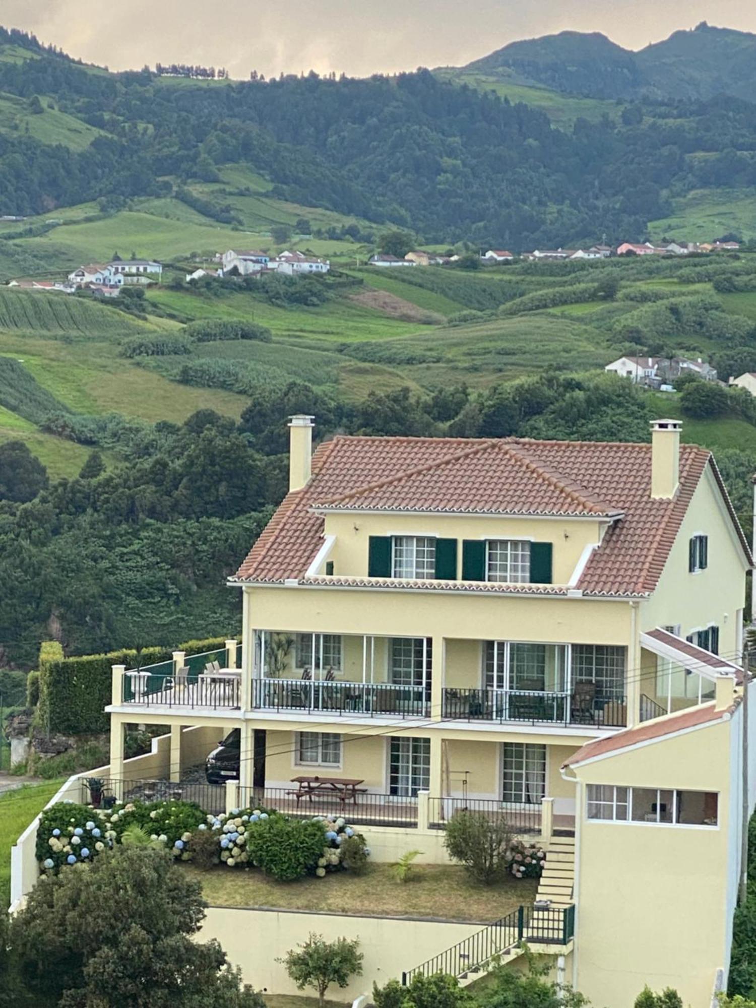 Vista Do Topo Povoacao  Exterior photo